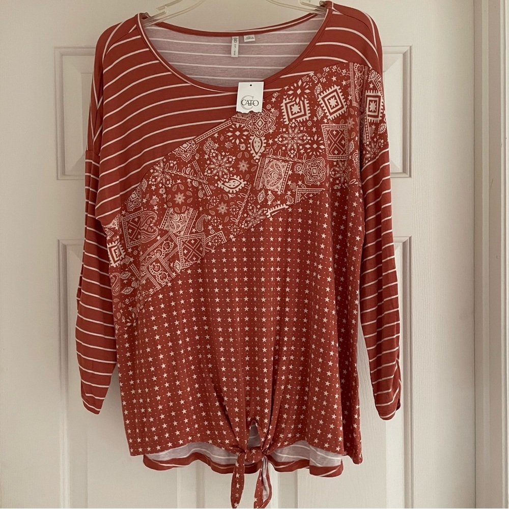 New Cato Scoop Neck Stretch Casual Top Brown White with Star Stripe & Paisley